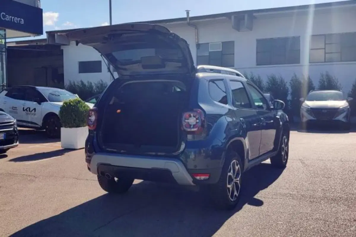 Dacia Duster usata a Latina (7)