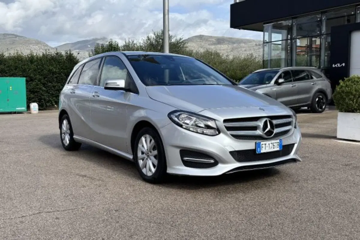 Mercedes-Benz Classe B usata a Latina