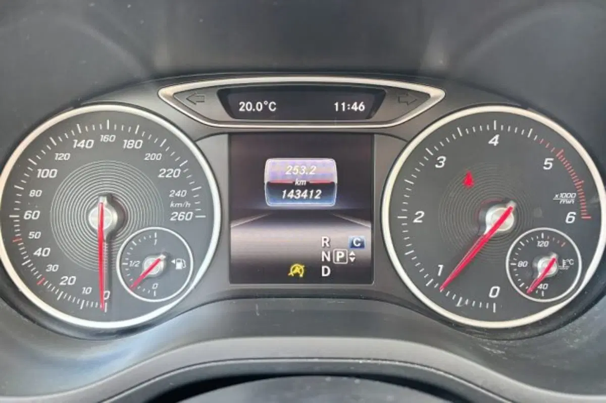 Mercedes-Benz Classe B usata a Latina (13)