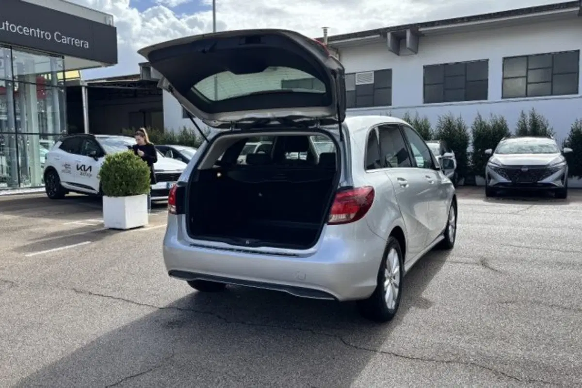 Mercedes-Benz Classe B usata a Latina (7)
