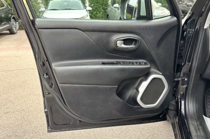 Jeep Renegade usata a Latina (12)