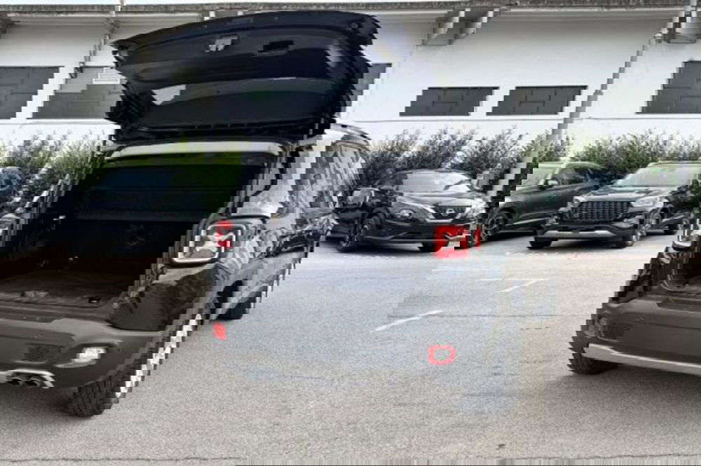 Jeep Renegade usata a Latina (7)