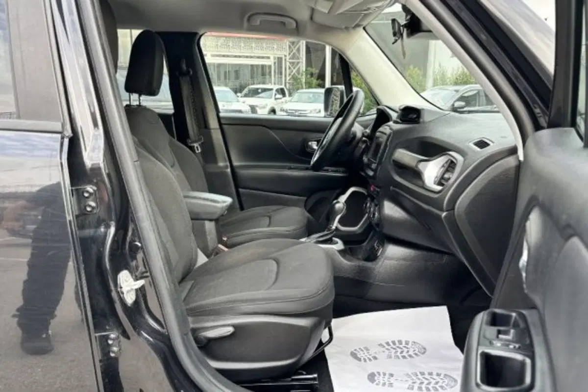 Jeep Renegade usata a Latina (8)