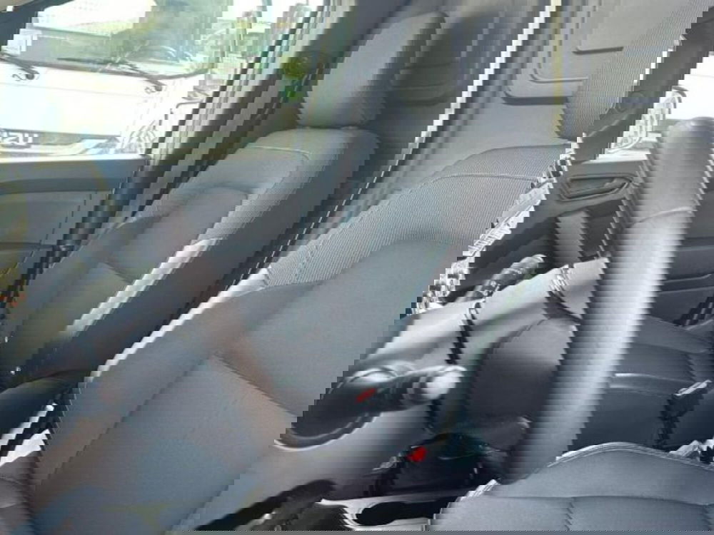 Nissan Townstar usata a Lucca (11)