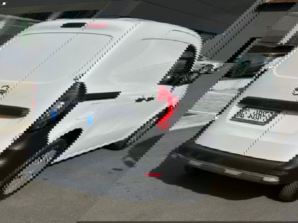 Nissan Townstar usata a Lucca (4)