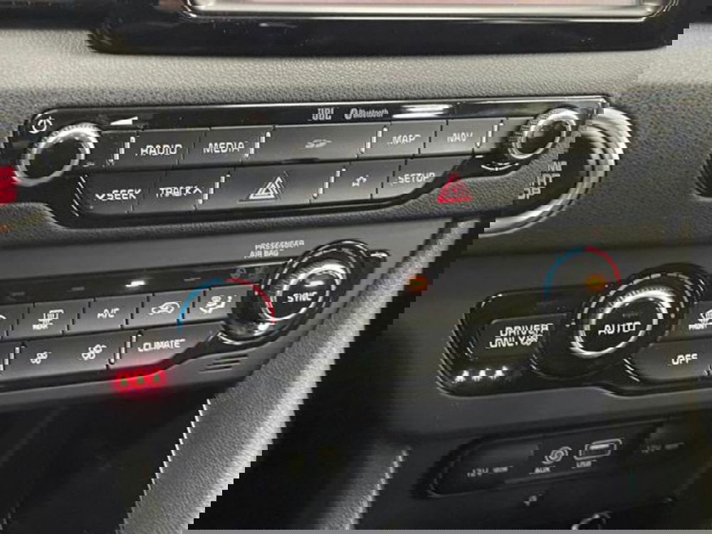 Kia Niro usata a Como (19)