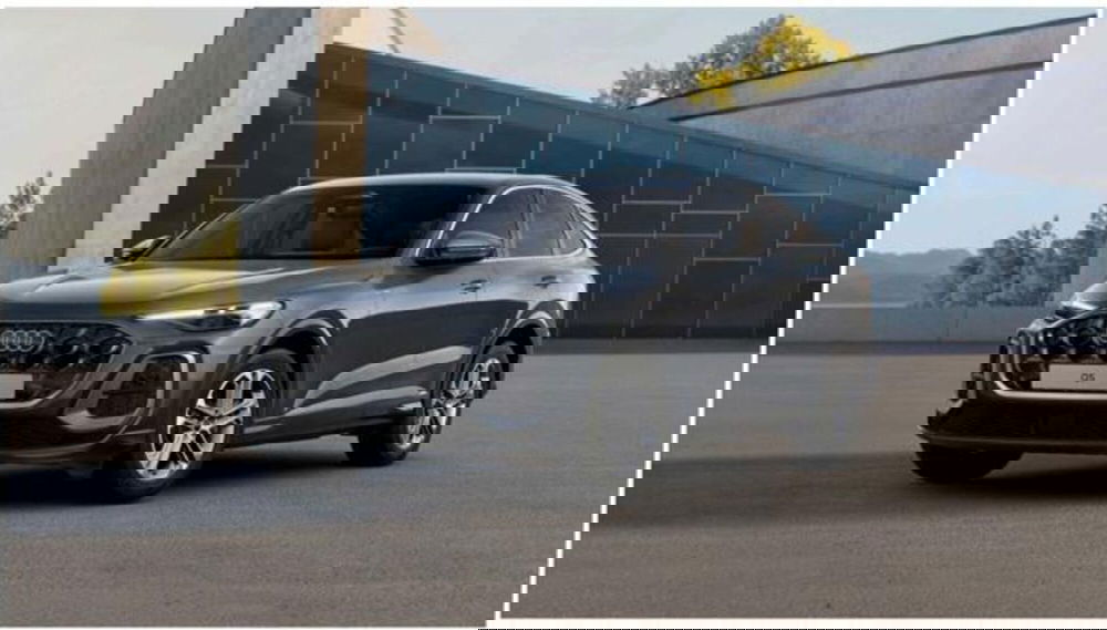 Audi Q5 Sportback nuova a Milano