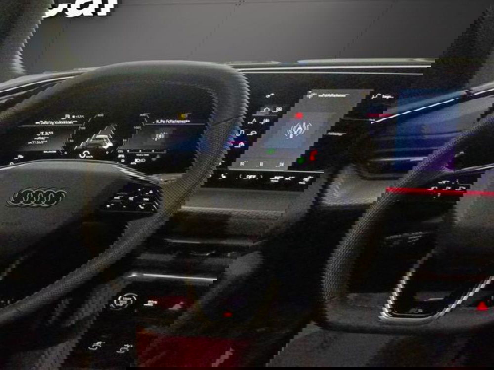 Audi Q5 Sportback nuova a Milano (10)