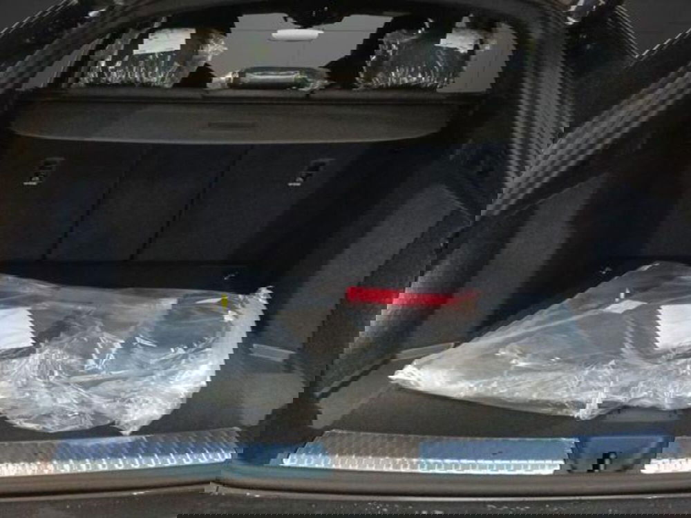 Audi Q5 Sportback nuova a Milano (14)