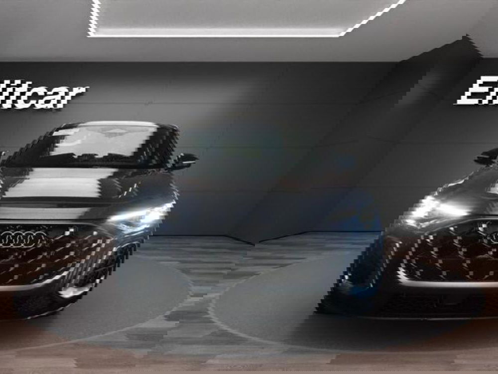 Audi Q5 Sportback nuova a Milano (4)