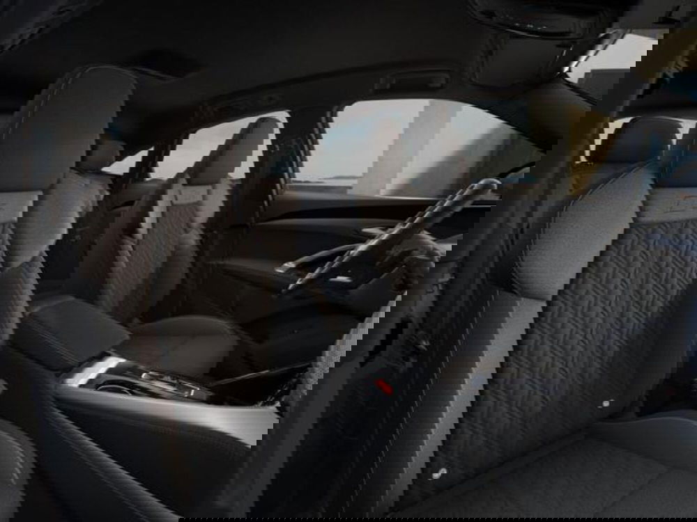 Audi Q5 Sportback nuova a Milano (6)