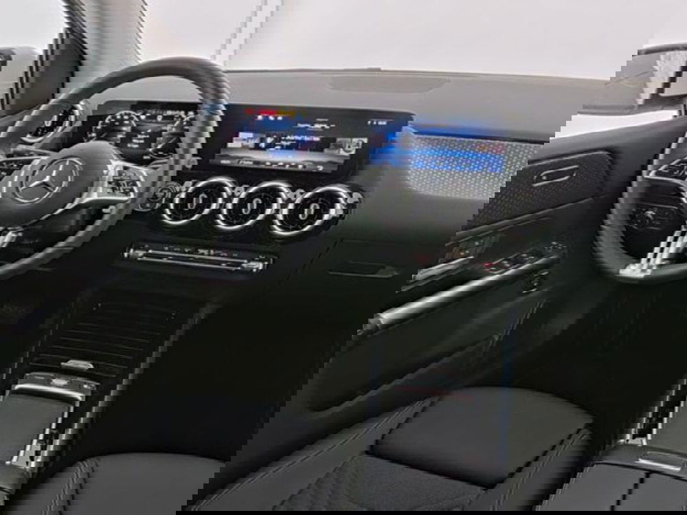 Mercedes-Benz Classe B usata a Milano (7)