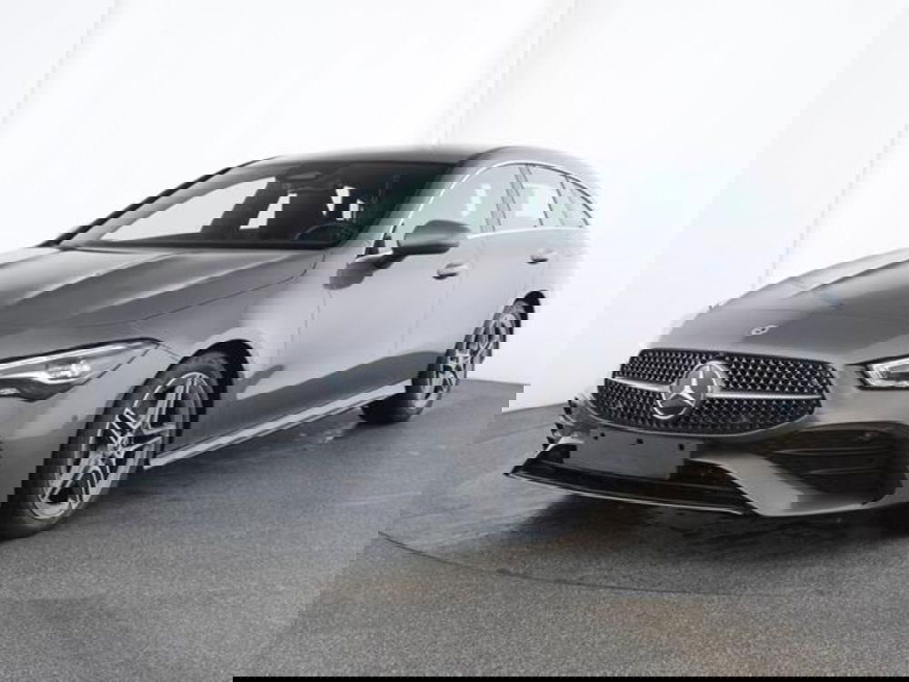 Mercedes-Benz CLA Shooting Brake usata a Milano