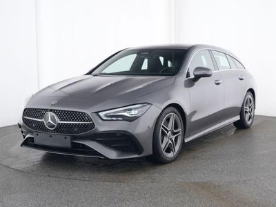 Mercedes-Benz CLA Shooting Brake 200 AMG Line Advanced Plus auto del 2024 usata a Magenta