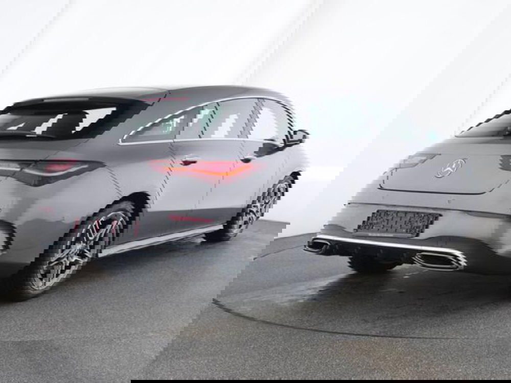 Mercedes-Benz CLA Shooting Brake usata a Milano (3)