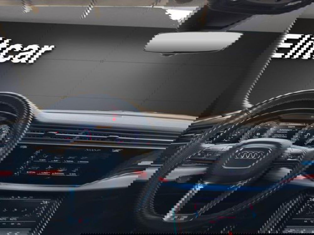 Audi Q8 usata a Milano (9)