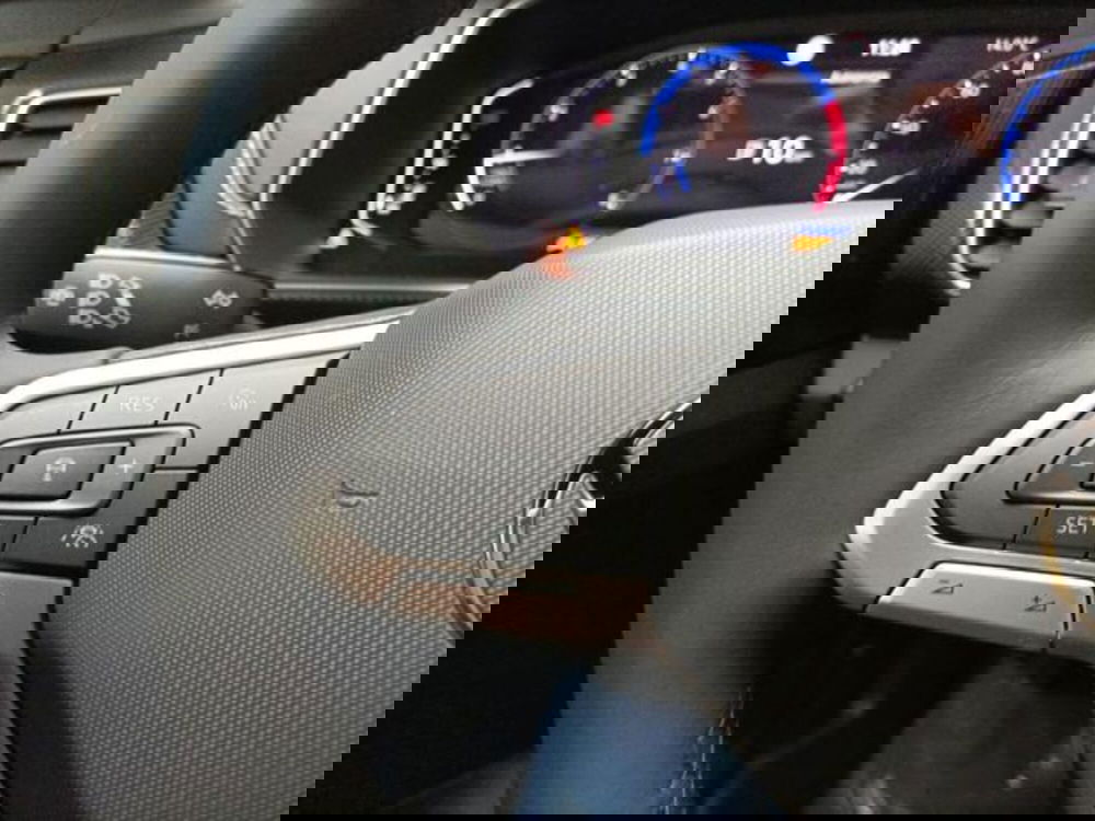 Volkswagen T-Cross nuova a Milano (12)