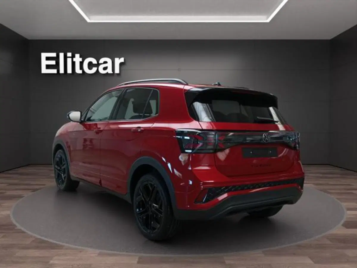 Volkswagen T-Cross nuova a Milano (8)