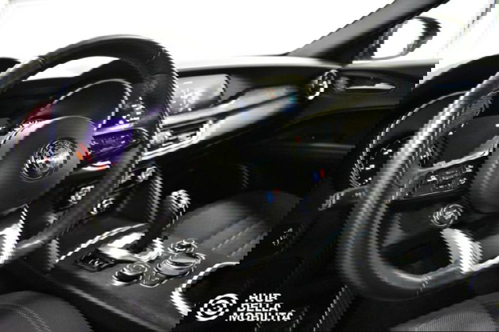 Alfa Romeo Stelvio usata a Perugia (20)