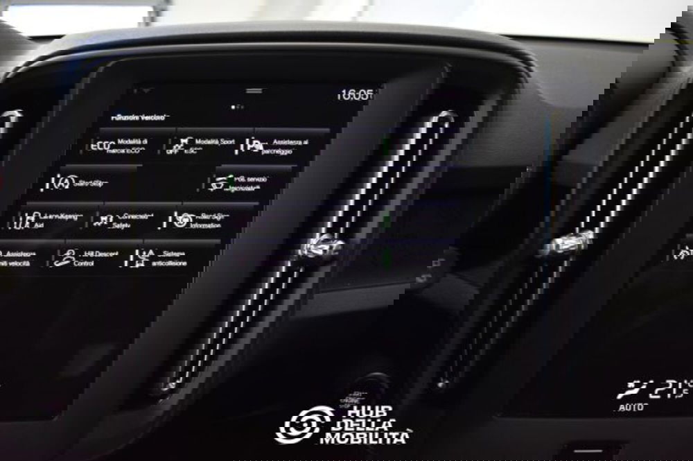 Volvo XC40 usata a Perugia (16)