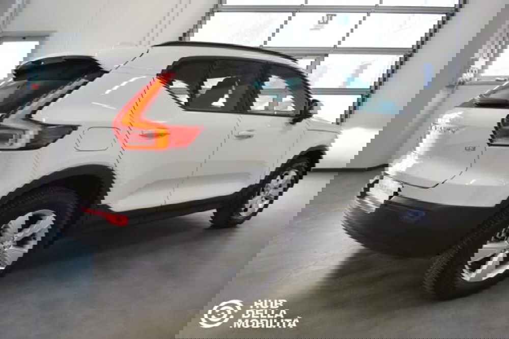 Volvo XC40 usata a Perugia (4)