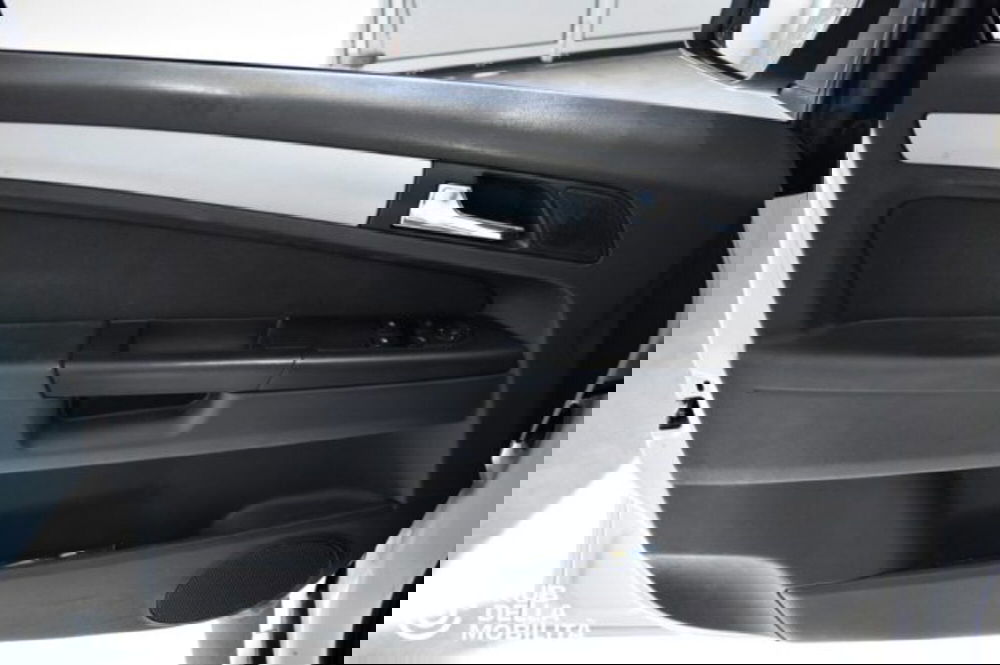 Opel Zafira usata a Perugia (10)