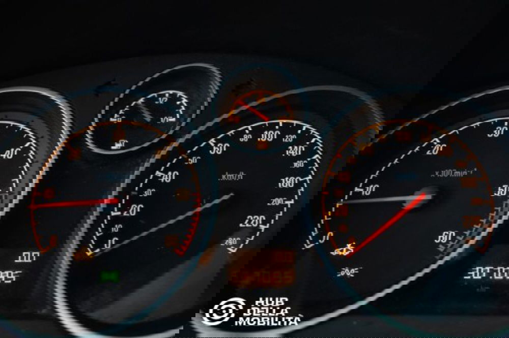Opel Zafira usata a Perugia (11)