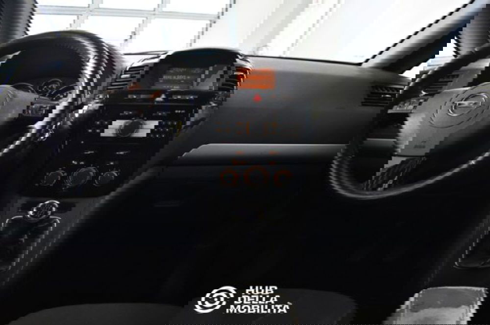 Opel Zafira usata a Perugia (16)