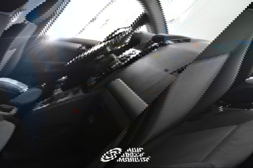 Opel Zafira usata a Perugia (18)