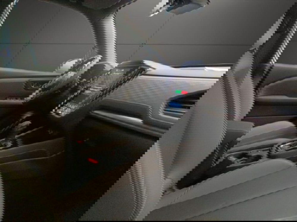 Subaru Forester nuova a Novara (12)