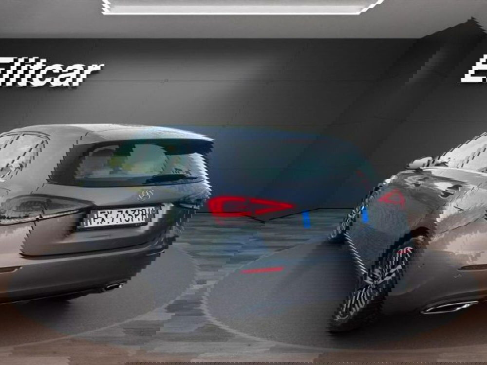 Mercedes-Benz Classe A Sedan usata a Novara (7)