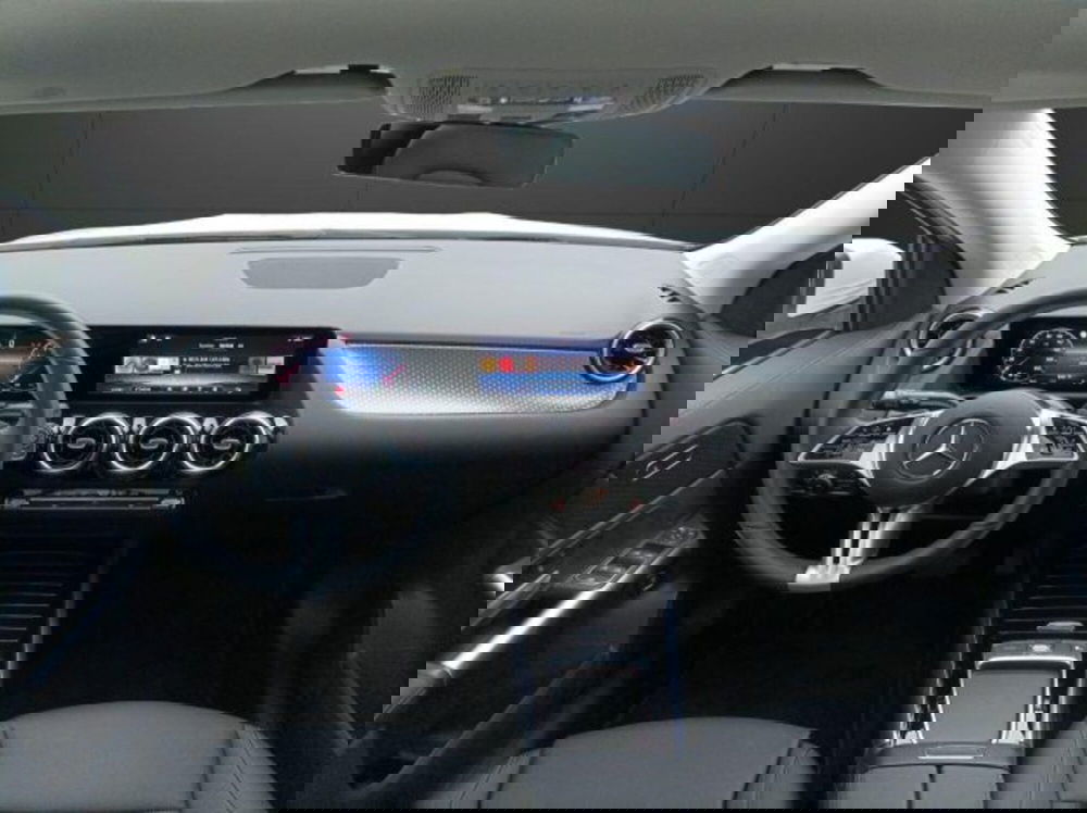 Mercedes-Benz GLA SUV usata a Novara (10)