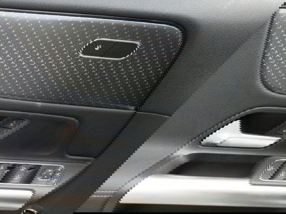 Mercedes-Benz GLA SUV usata a Novara (15)