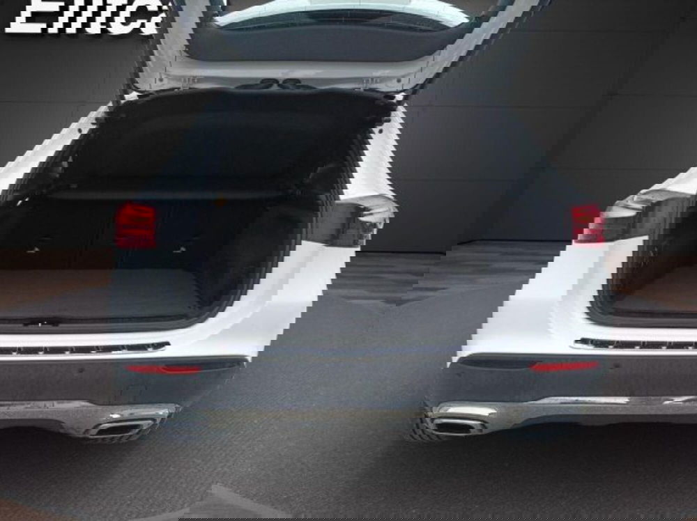 Mercedes-Benz GLA SUV usata a Novara (18)