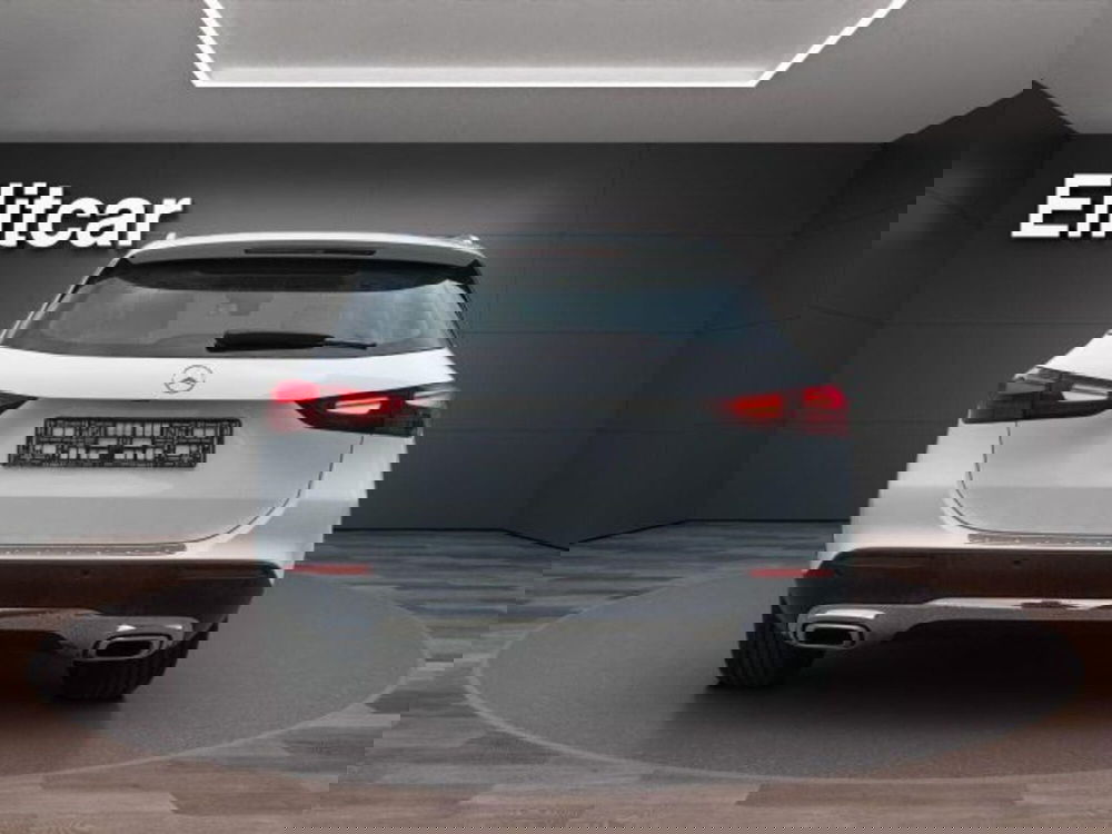 Mercedes-Benz GLA SUV usata a Novara (6)