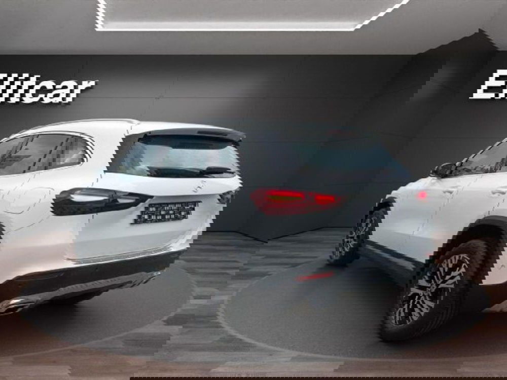 Mercedes-Benz GLA SUV usata a Novara (8)