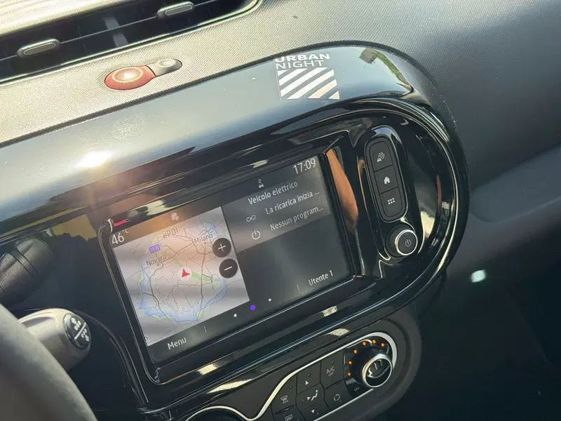 Renault Twingo usata a Novara (10)