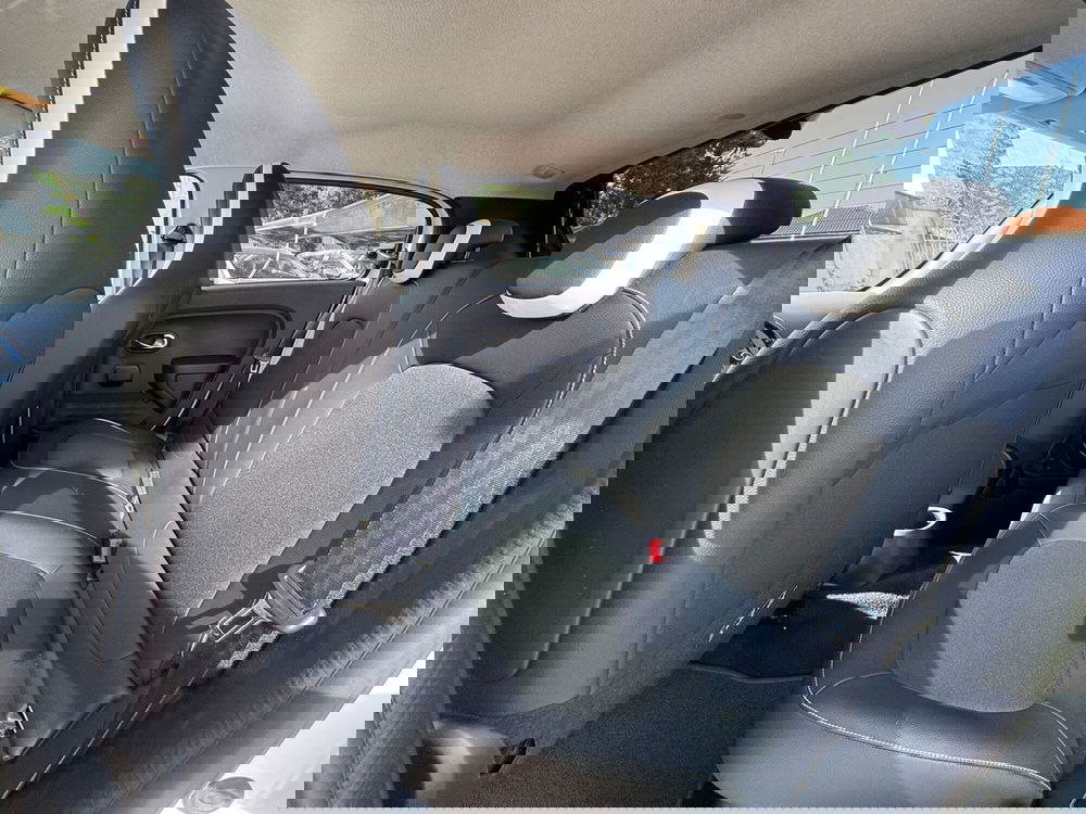 Renault Twingo usata a Novara (8)