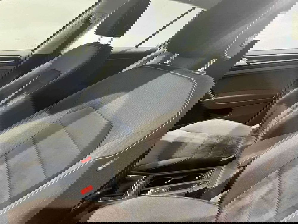 Volkswagen Golf usata a Genova (8)