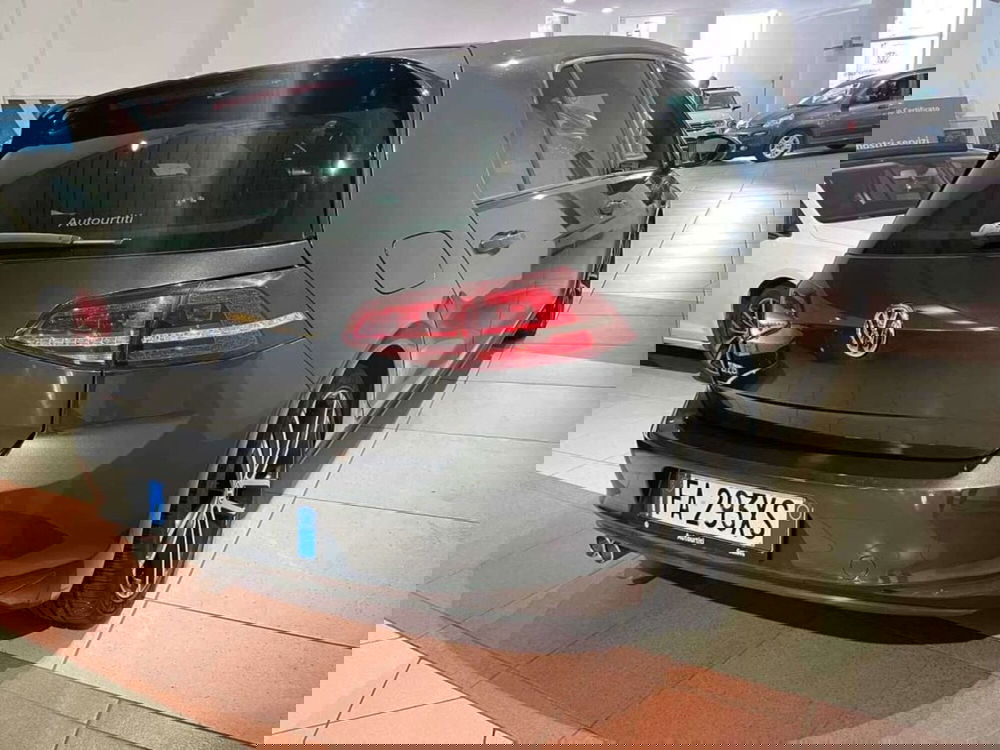 Volkswagen Golf usata a Genova (5)