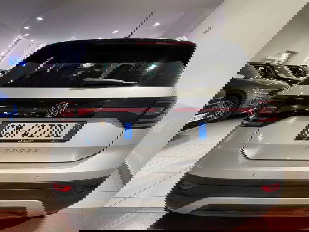 Volkswagen T-Cross usata a Genova (4)