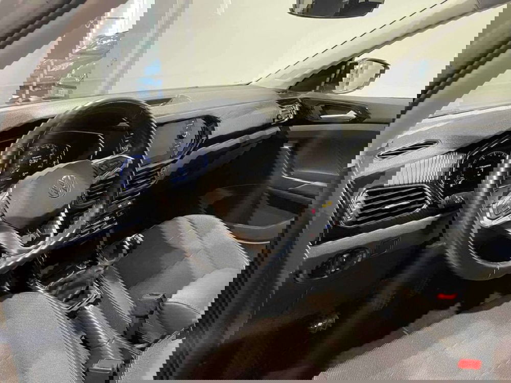 Volkswagen T-Cross usata a Genova (8)