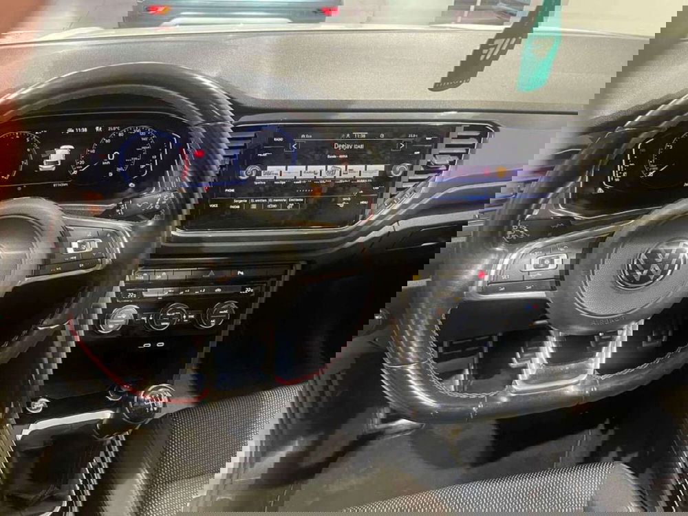 Volkswagen T-Roc usata a Genova (12)