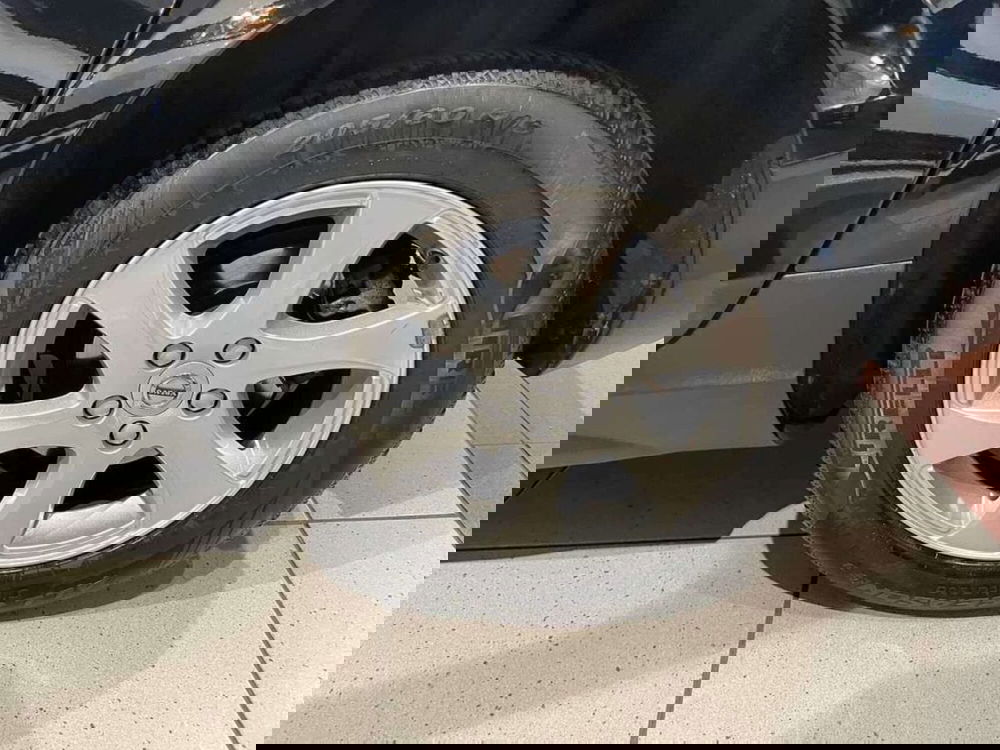 Volvo V40 Cross Country usata a Genova (13)