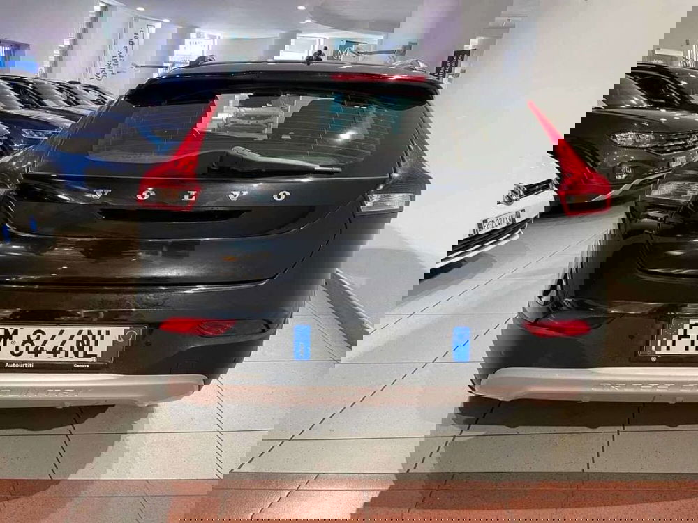 Volvo V40 Cross Country usata a Genova (4)