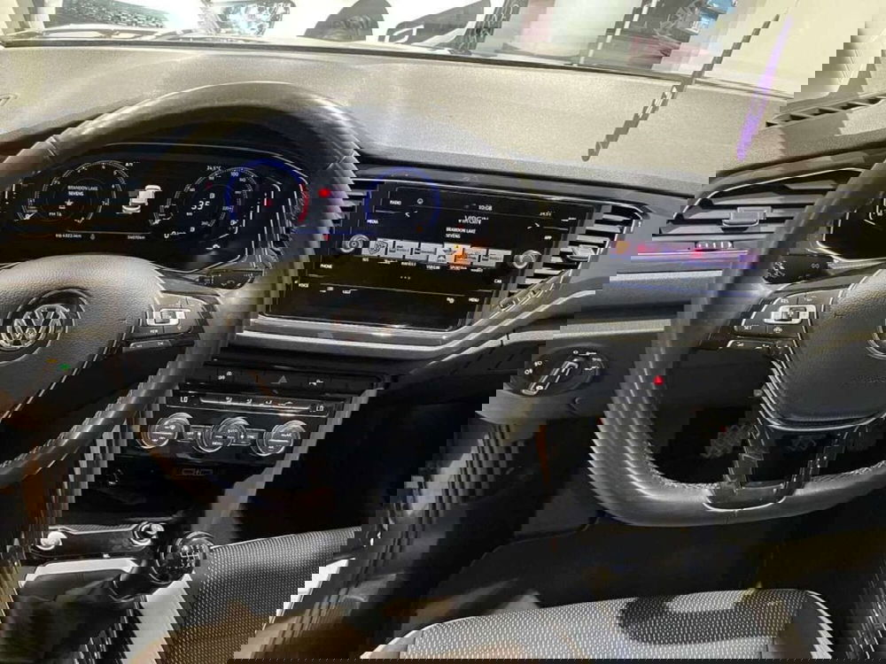 Volkswagen T-Roc usata a Genova (11)