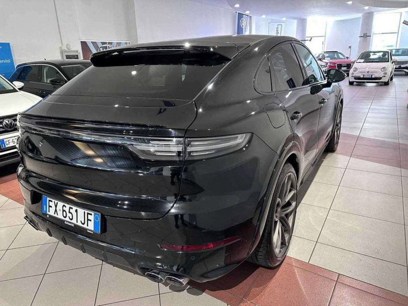 Porsche Cayenne Coupé usata a Genova (13)