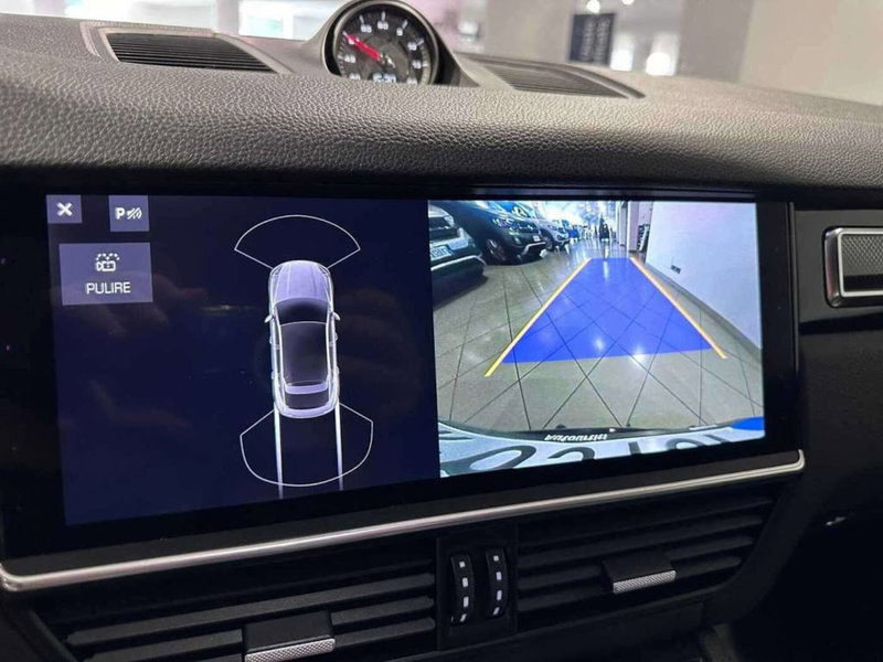 Porsche Cayenne Coupé usata a Genova (7)