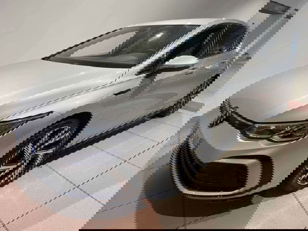 Volkswagen Golf Variant usata a Genova