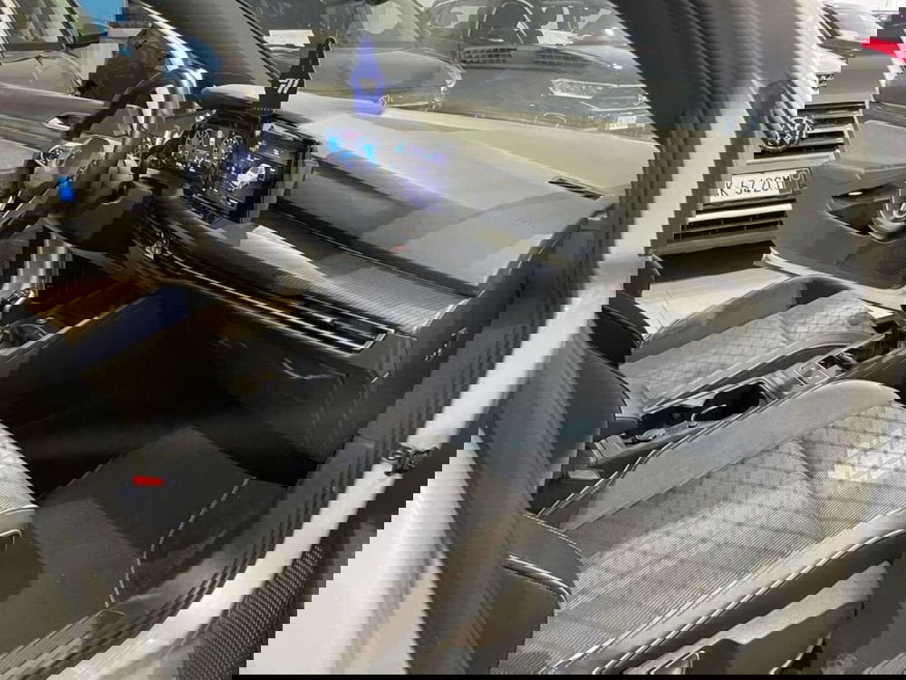 Volkswagen Golf Variant usata a Genova (11)